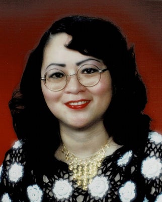 Portrait of Rosa Quach, Associate.