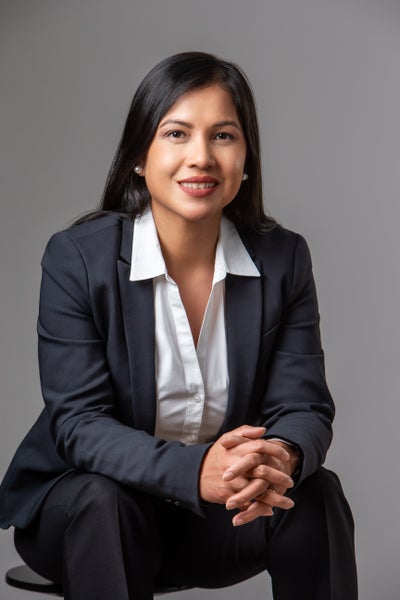 Kareen Enciso, Associate