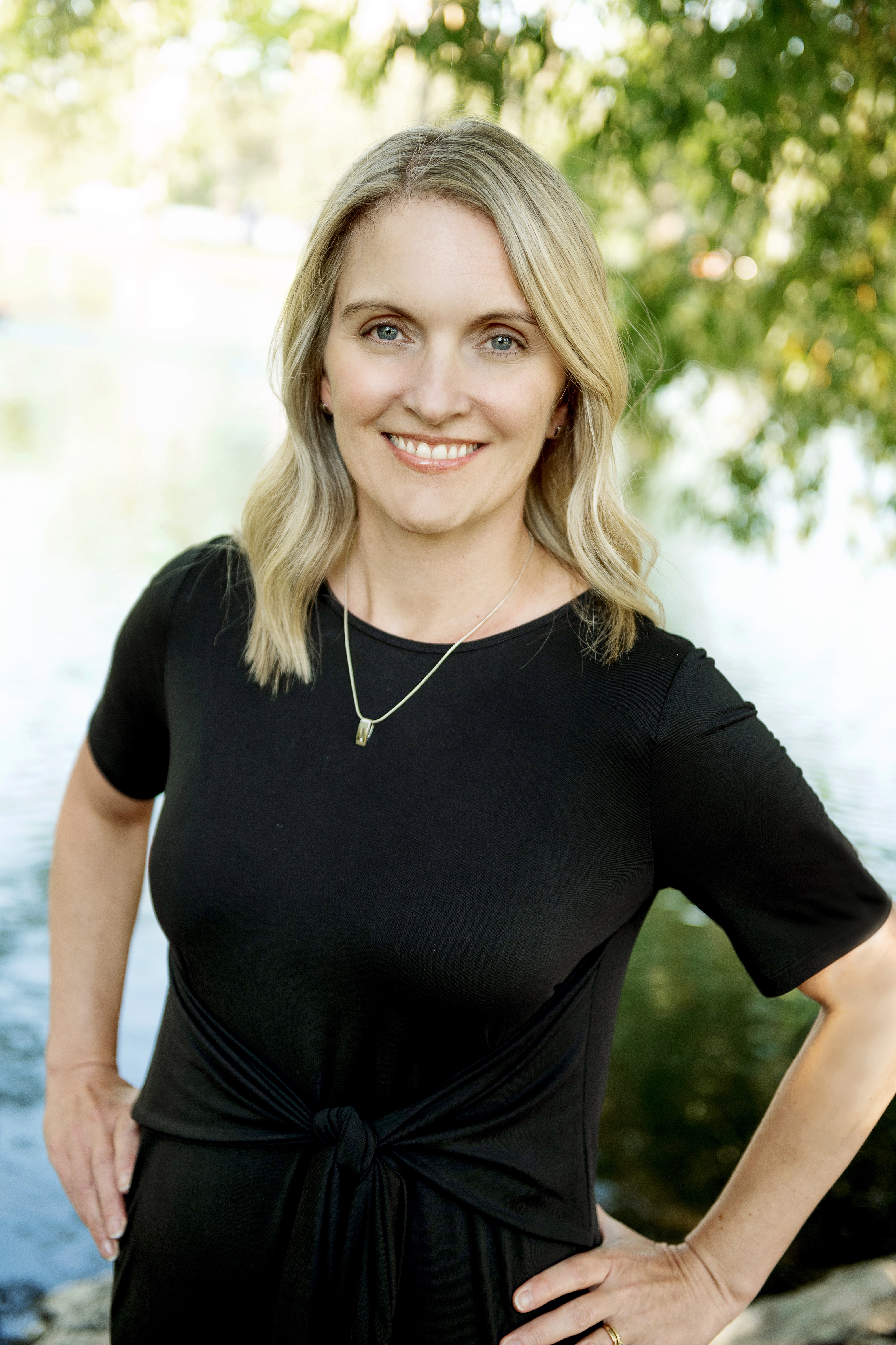 Photo of Dana Furlong